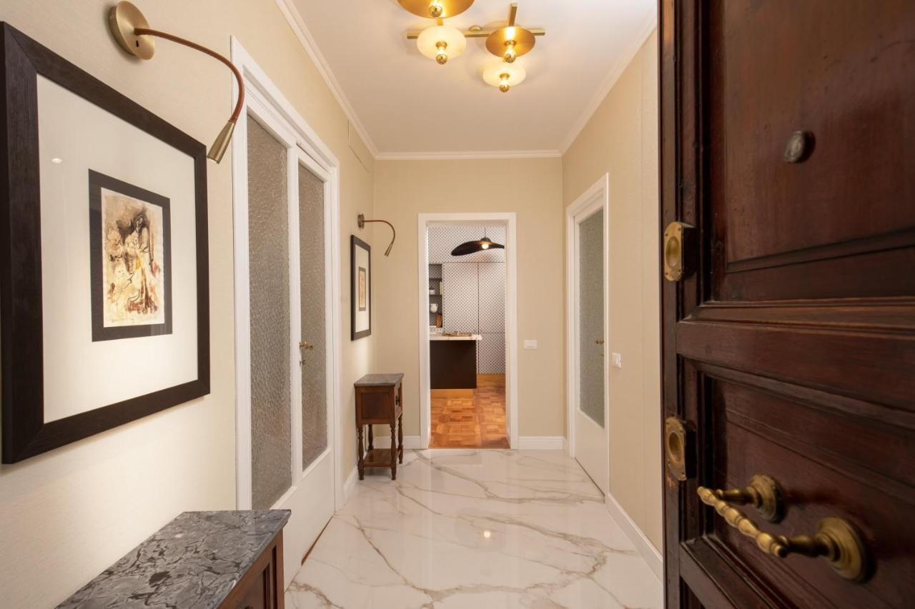 Casavignoni Luxury Apartment Near To Spanish Step 로마 외부 사진