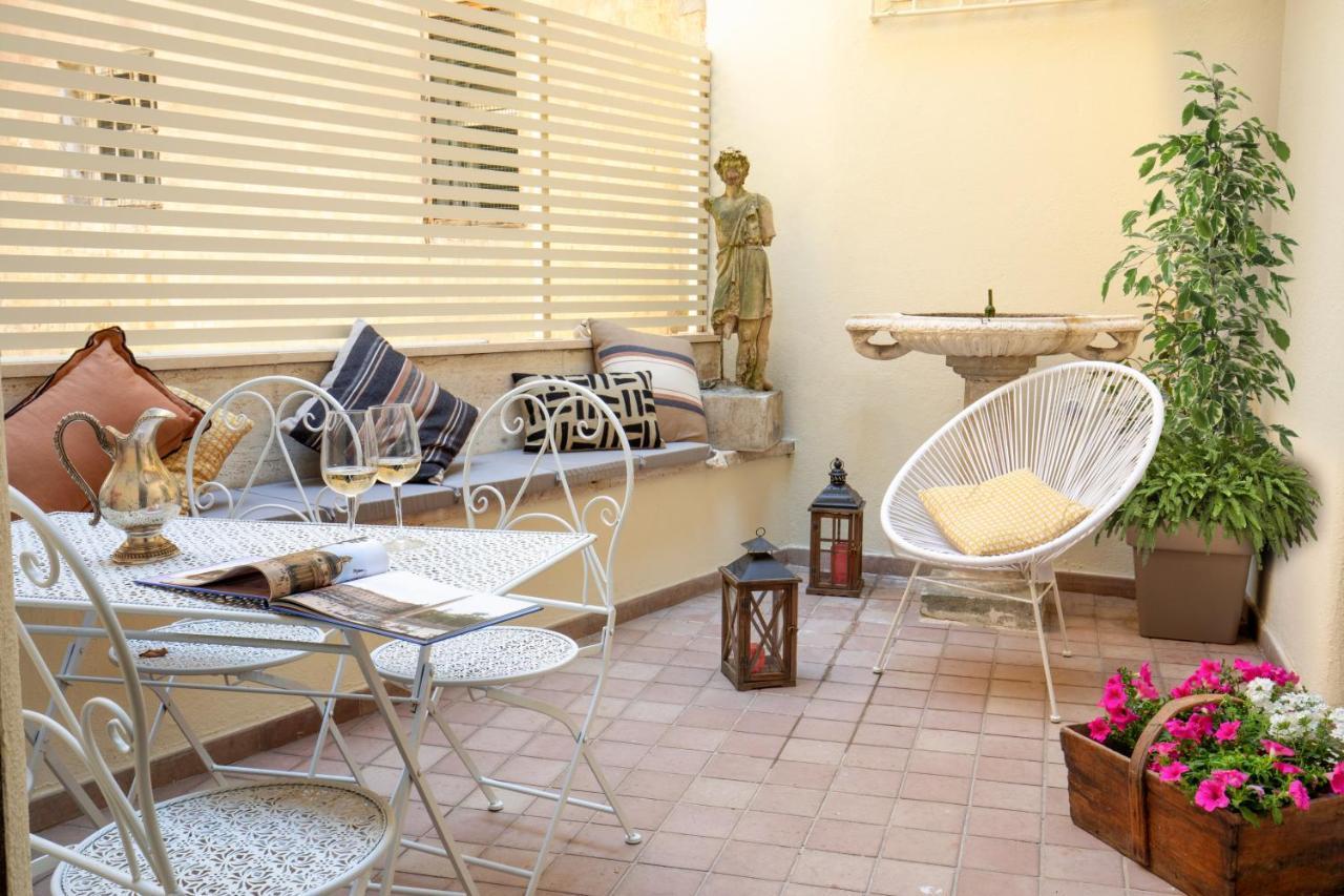 Casavignoni Luxury Apartment Near To Spanish Step 로마 외부 사진
